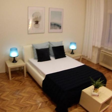 Opera Dream Apartment Budapest Bagian luar foto