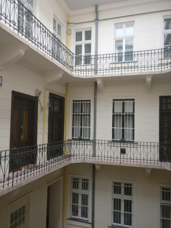 Opera Dream Apartment Budapest Bagian luar foto